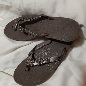 Clark's Flip Flops
